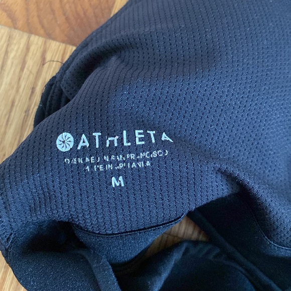 Athleta High Neck Sports Bra Size Medium - Picture 3 of 4